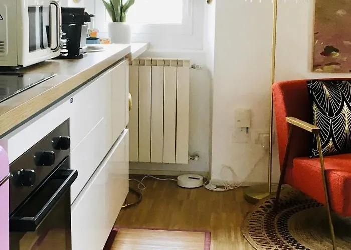 아파트 Franky & Angy